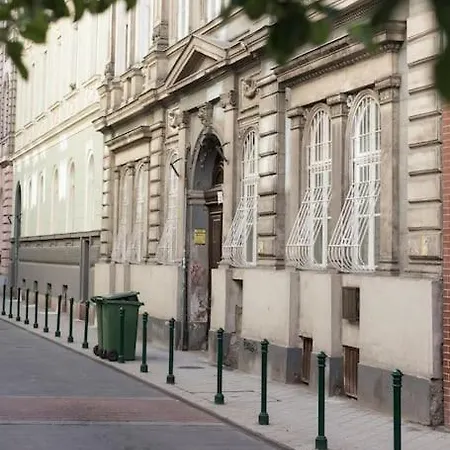 French Style Charming With Garden * 부다페스트